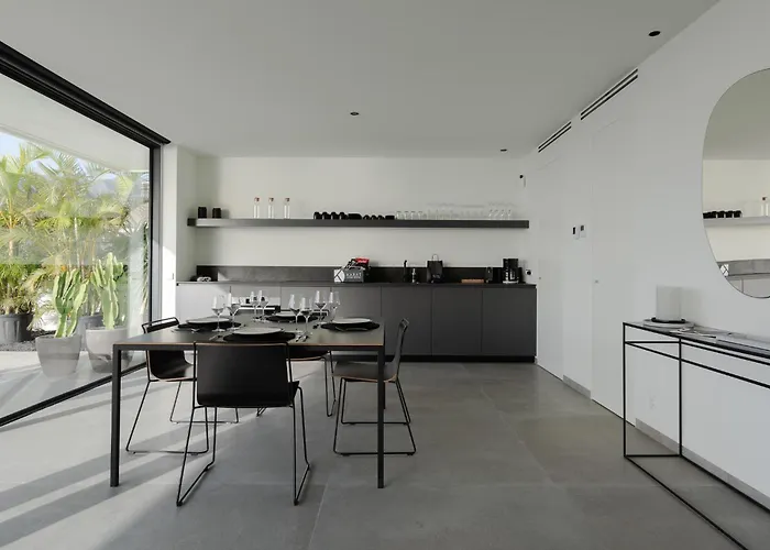 Karat Kai Torviscas 别墅 *